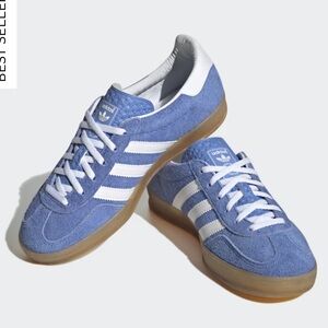 Women’s Gazelle Adidas sneakers, 8.5. Runs 1/2-full size big.